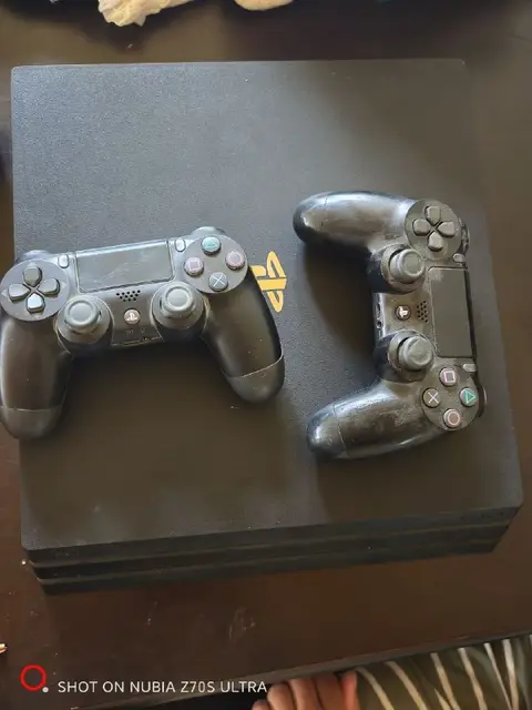 PlayStation 4/pro — Ереван — 85 000 ֏