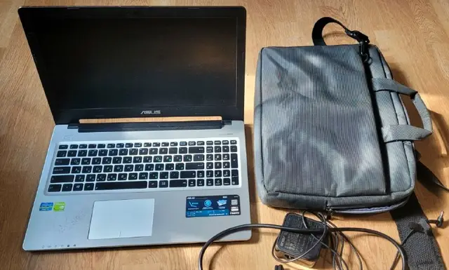 Ноутбук Asus с сумкой — Тбилиси — 500 ₾