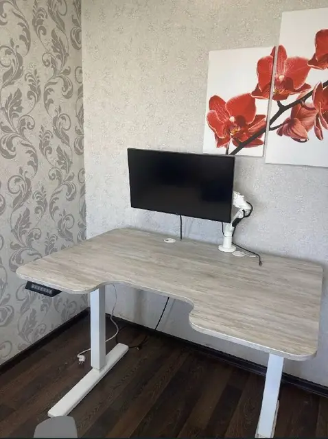 Стол с электронной регулировкой высоты Е-TABLE — Алматы — 70 000 ₸
