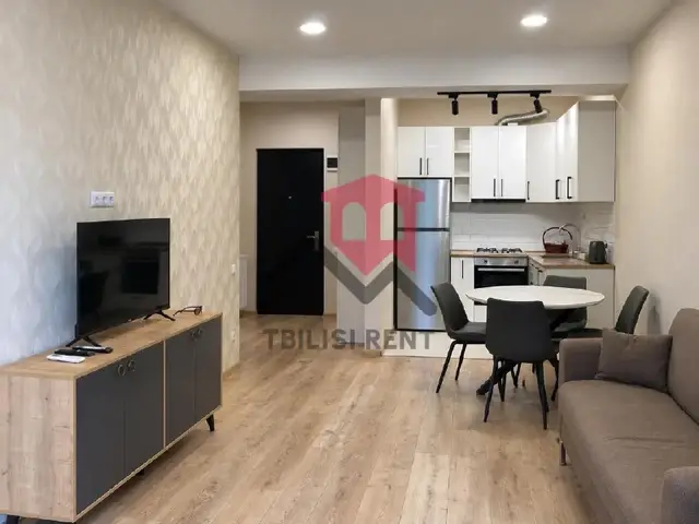 Солнечная и уютная квартира рядом с озером Лиси — Тбилиси — 650 $