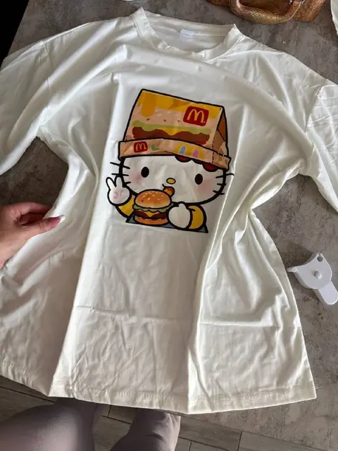 Футболка белая с принтом Hello Kitty из McDonald’s — Батуми — 30 ₾