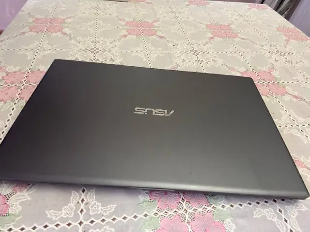 ASUS VivoBook — Ереван — 75 000 ֏