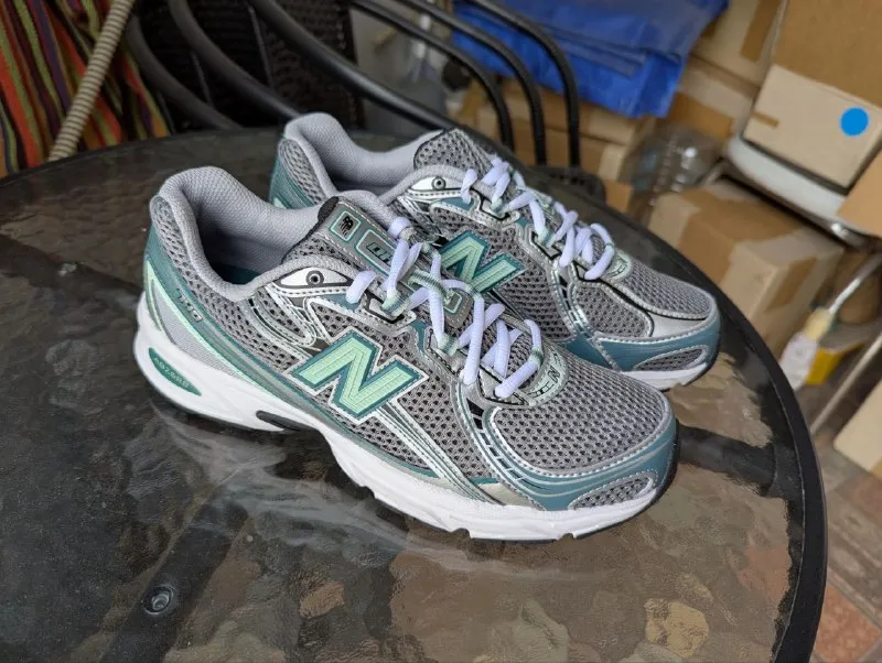 Кроссовки New Balance 740