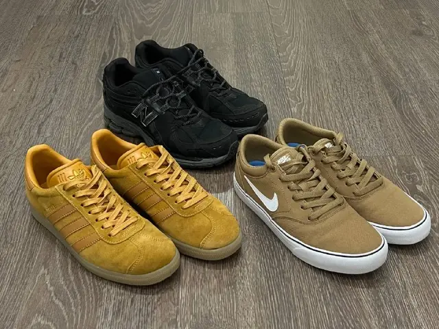 Adidas Gazelle Bronze Strata/Gum, Nike SB Chron 2 Canvas, New Balance 1906R Cordura — Минск — 220 Br