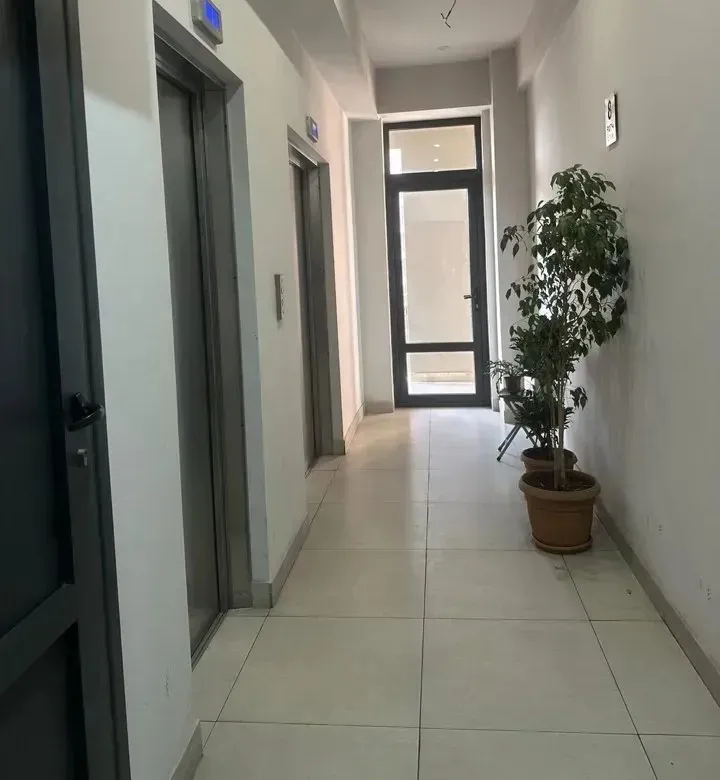 2-комн. квартира в новостройке на ул. Павстоса Бюзанда в центре