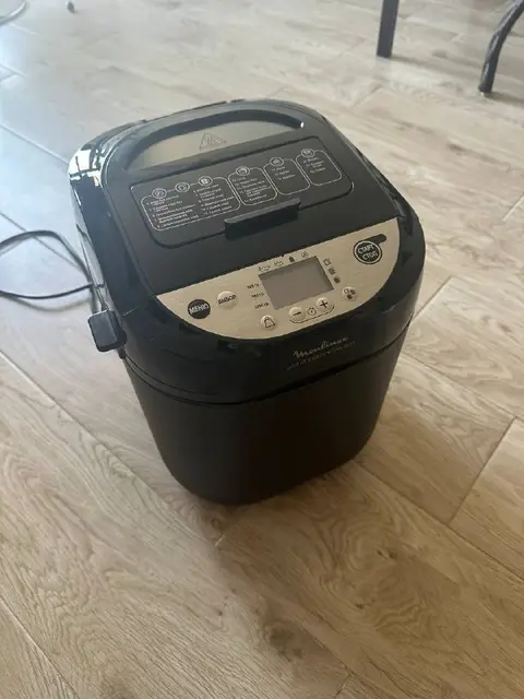 Хлебопечка Moulinex Pain&Tresors OW251E32 — Tbilisi — 400 ₾