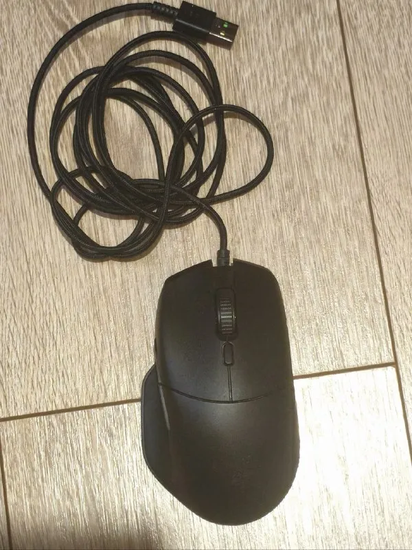 Игровая мышь Razer Basilisk Essential