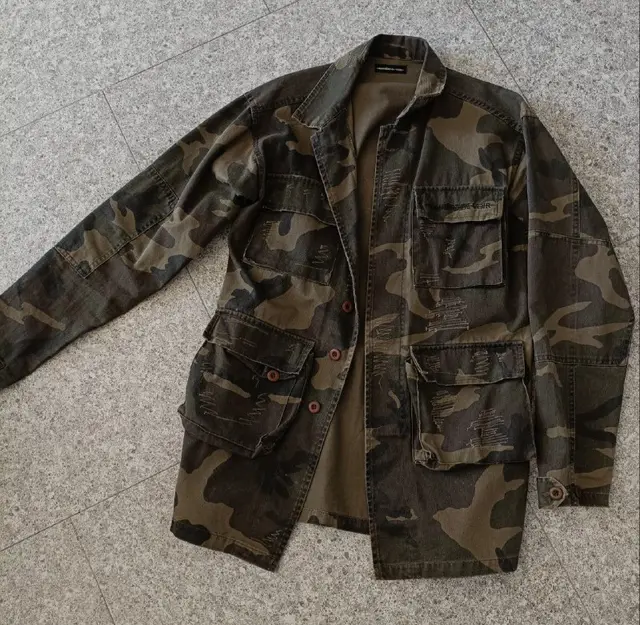 Парка Manière De Voir — Батуми — 35 ₾