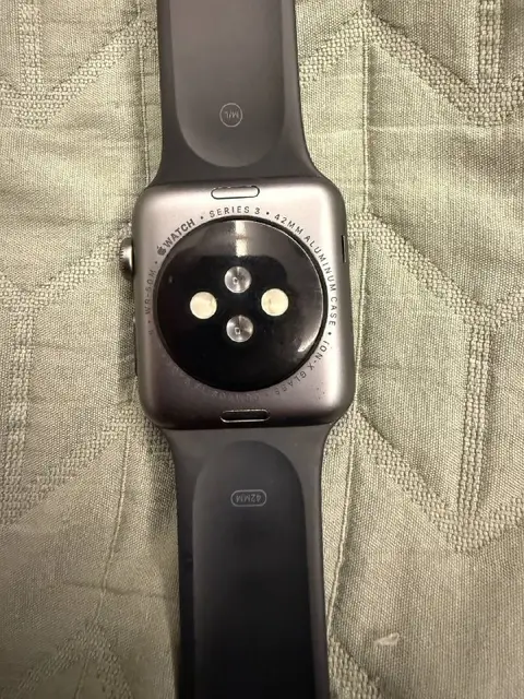 Apple watch series 3 42 mm — Анталия — 1 000 ₺