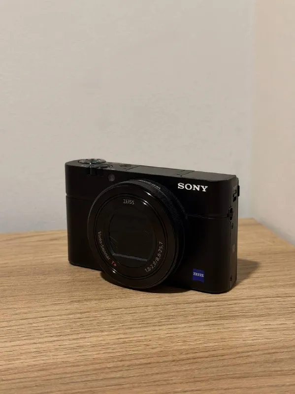 Sony RX100 III (Mark 3)