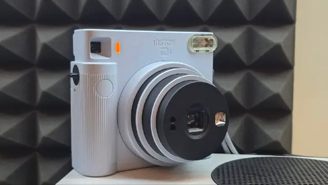 Instax 200 — Тбилиси — 200 ₾