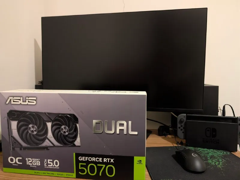 RTX 5070 Asus Dual