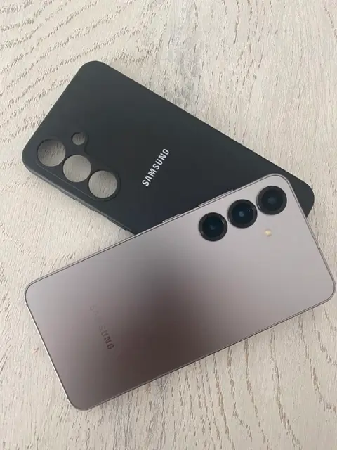 Samsung Galaxy S25 128GB — Батуми — 1 500 ₾