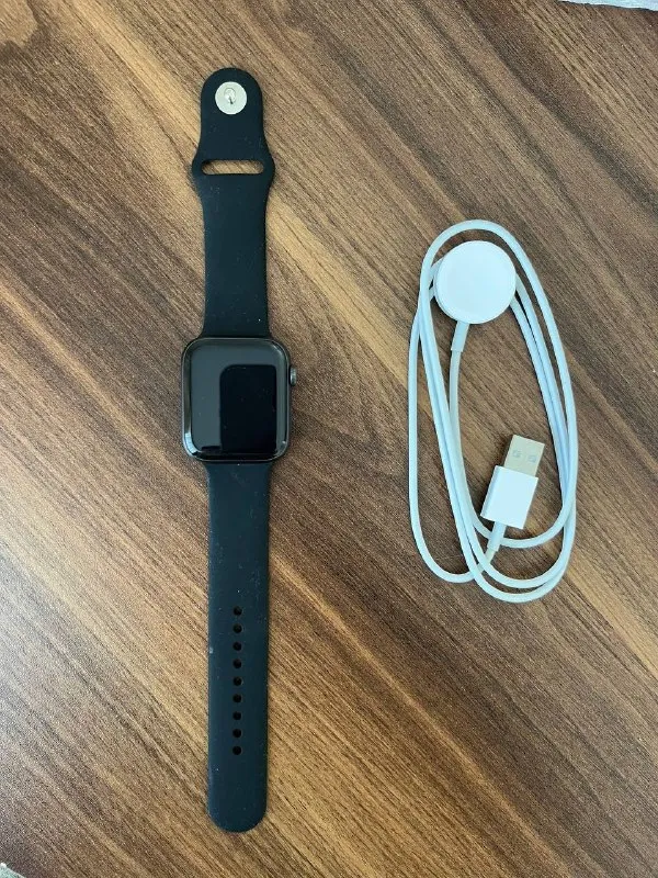 Apple Watch SE 44
