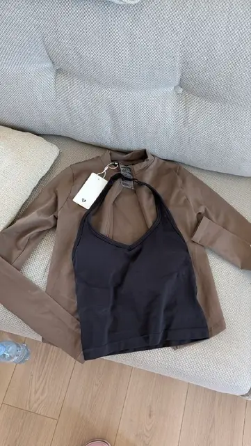 Топ и рашгард — Батуми — 20 ₾