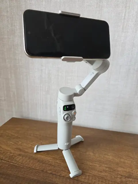 Стабилизатор для телефона DJI Osmo Mobile 7 — Тбилиси — 180 ₾