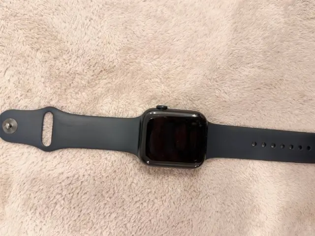 Apple watch SE gen 2 44 mm — Батуми — 500 ₾