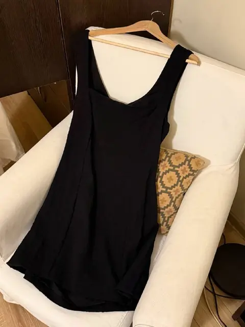 Платье H&M — Тбилиси — 25 ₾