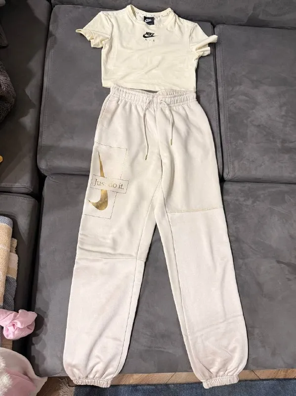 Спортивки Nike S