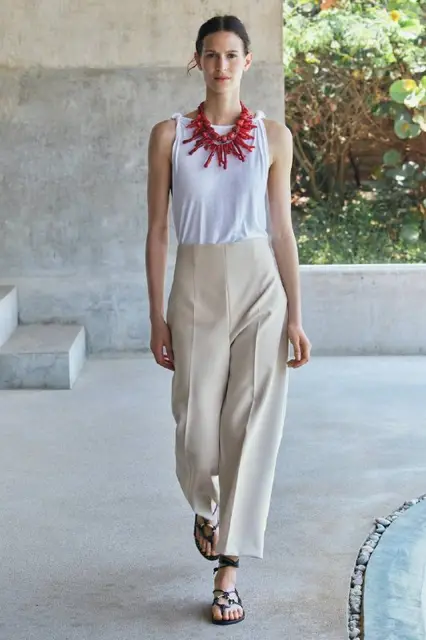 Брюки ZARA — Тбилиси — 40 ₾