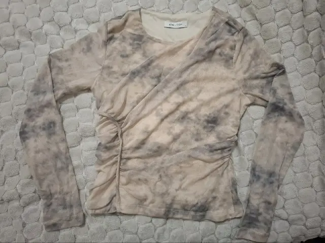Кофточка — Batumi — 30 ₾