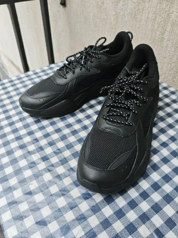 Кроссовки беговые Puma Mens RS-X Core 369666-02 Black Low Top