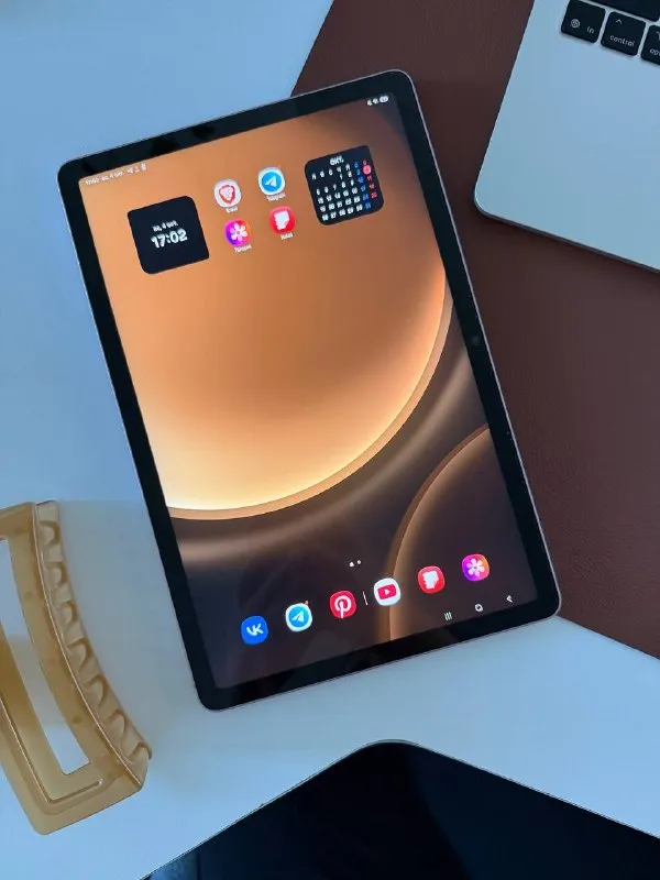 Планшет Samsung Tab S9 FE 128гб