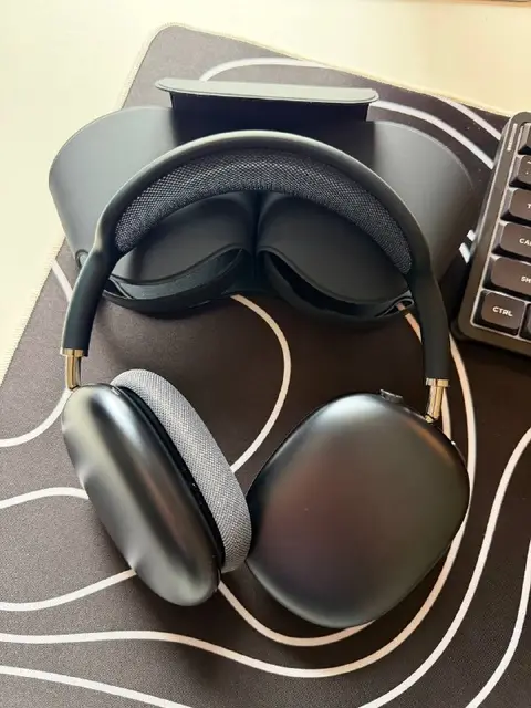 Airpods max 2 — Батуми — 1 230 ₾
