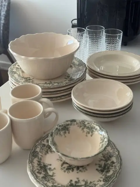 Комплект посуды Zara Home — Стамбул — 6 000 ₺