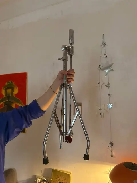 Стойка для тарелки — Ереван