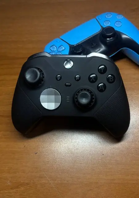 Microsoft Xbox Elite 2 joystick gamepad — Тбилиси — 250 ₾