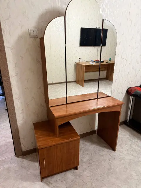 Туалетный столик тумбочку — Алматы — 5 000 ₸