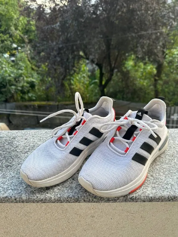 Футбольные бутсы Adidas