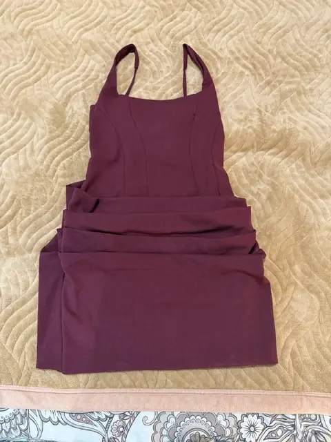 Разгружаю гардероб — Батуми — 30 ₾