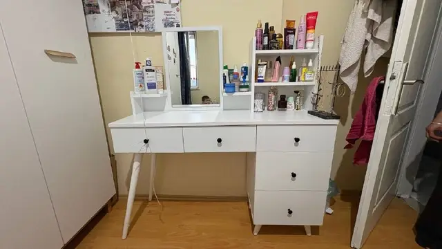 Столик для макияжа — Анталия — 5 500 ₺