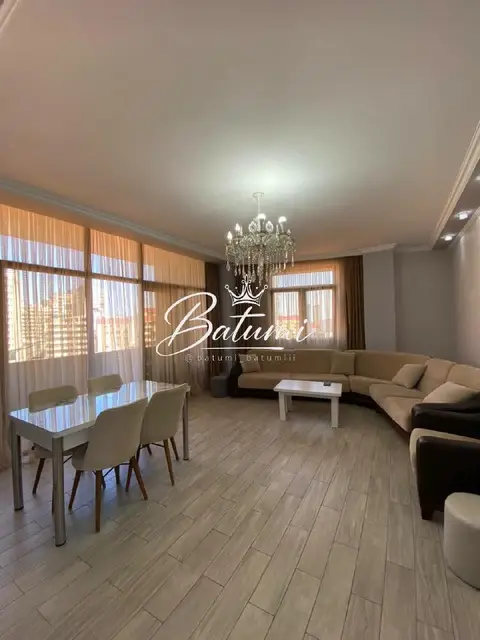 4х комнатная квартира у моря — Батуми — 1 500 $