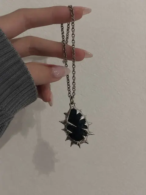 Подвеска с шипами — Batumi — 25 ₾