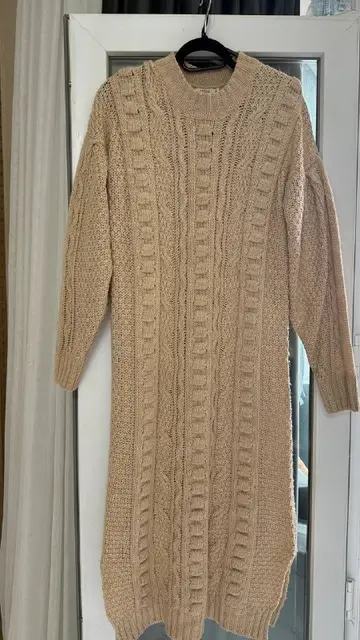 Теплое платье Tiffosi — Батуми — 60 ₾