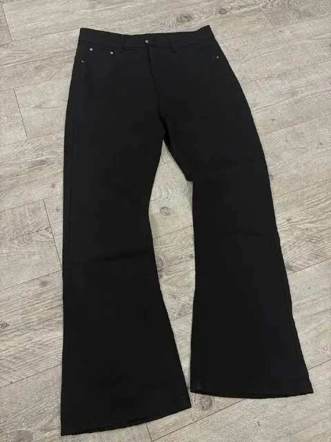Bootcut fit jeans — Астана — 12 000 ₸
