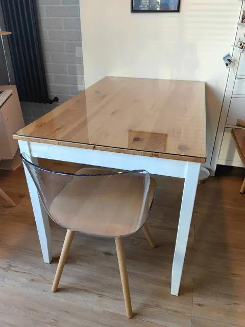 Стол IKEA — Батуми — 250 ₾