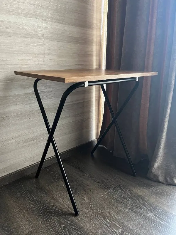 Стол 50×65, легко складывается