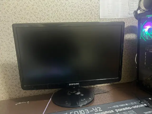 Монитор Samsung 60 герц — Батуми — 100 ₾