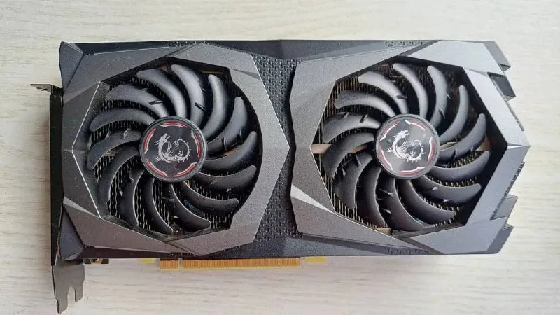 Sapphire Nitro+ RX 5700 XT 8GB