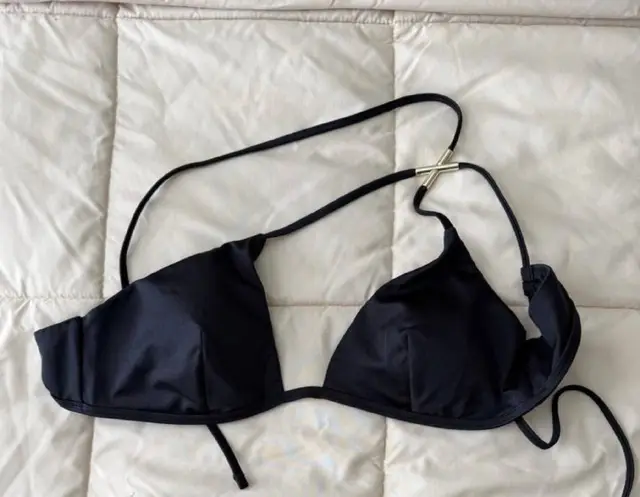 Верх купальника VICTORIA’S SECRET новый — Batumi — 25 ₾