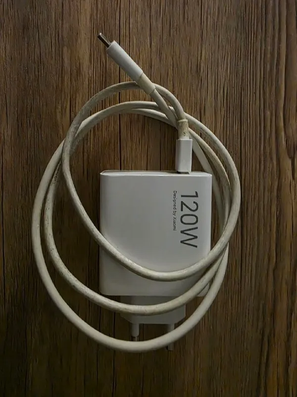 Зарядка Xiaomi родная на 120w