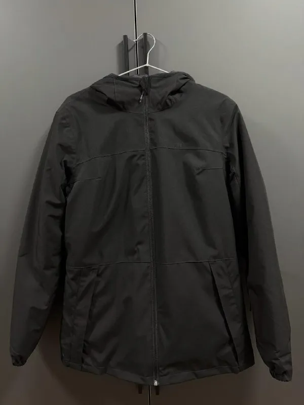 2 комплекта горнолыжной одежды Decathlon