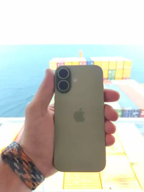 Iphone 17 (256гб) — Батуми — 2 500 ₾