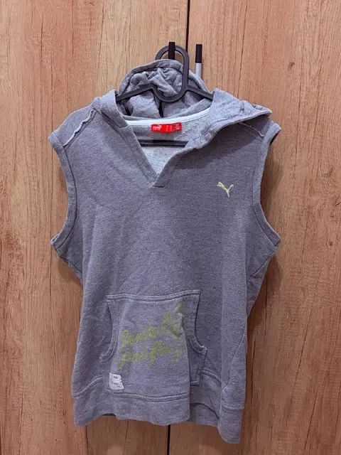 Puma оригинальная ретро толстовка без рукавов с капюшоном — Батуми — 5 ₾