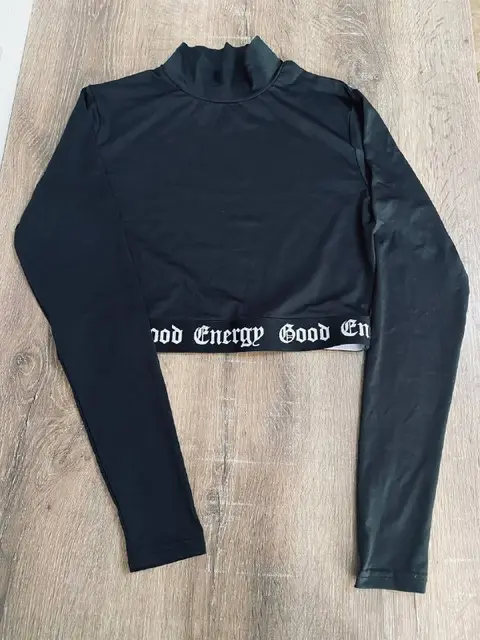 Укороченый лонгслив — Batumi — 25 ₾