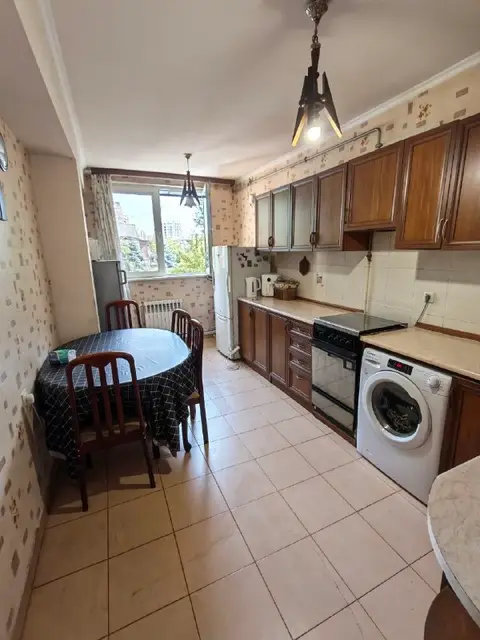4-х комнатная квартира — Ереван — 180 000 $